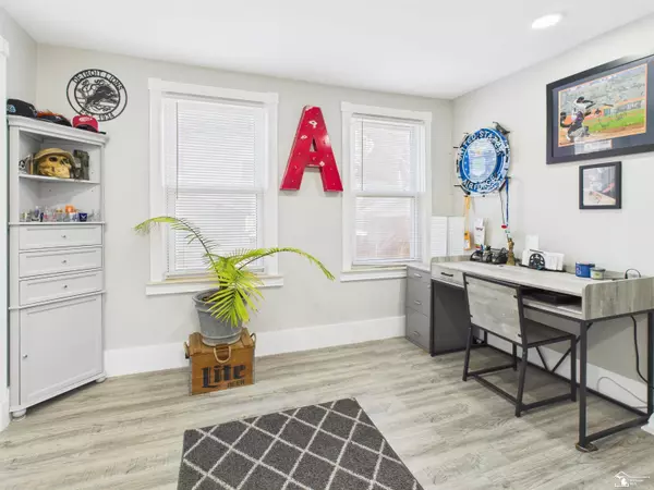 Monroe, MI 48161,609 W 5th ST