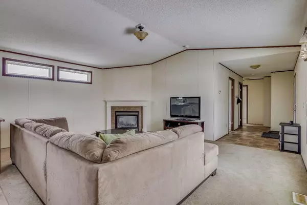 Fort Mcmurray, AB T9H3Z3,292 Greenwich LN