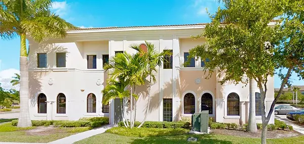 Port St Lucie, FL 34952,2100 SE Hillmoor Dr #204