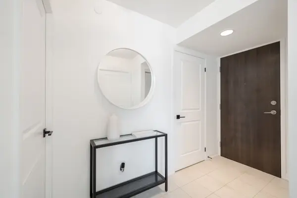 205 Sherway Gardens RD #610, Toronto W08, ON M9C 0A5