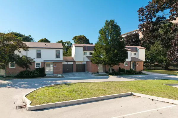 London North, ON N5X 1L5,770 Fanshawe Park RD E #20