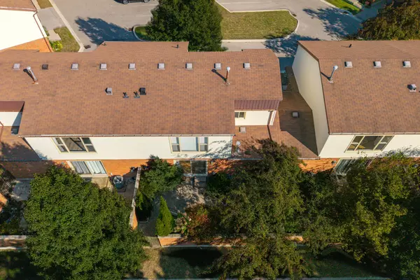 London North, ON N5X 1L5,770 Fanshawe Park RD E #20