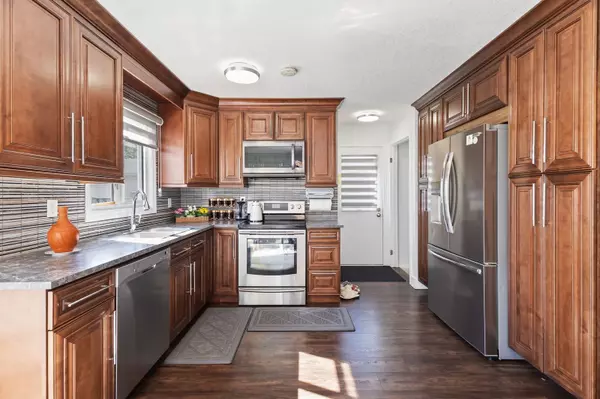 London South, ON N6C 5X4,172 Golfdale CRES