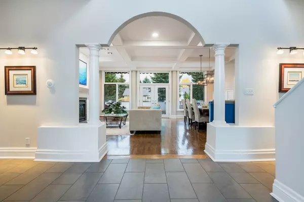 Blue Mountains, ON L9Y 0K8,160 Grand Cypress LN