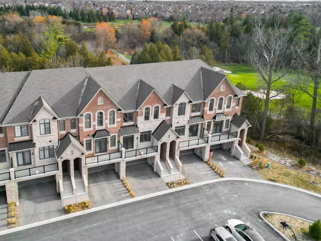 Markham, ON L6C 3L5,95 West Village LN