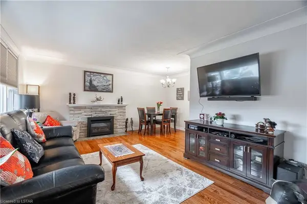 London East, ON N5V 2G8,125 MARK ST