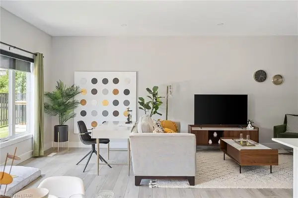 London North, ON N5X 4R4,500 SUNNYSTONE RD #3