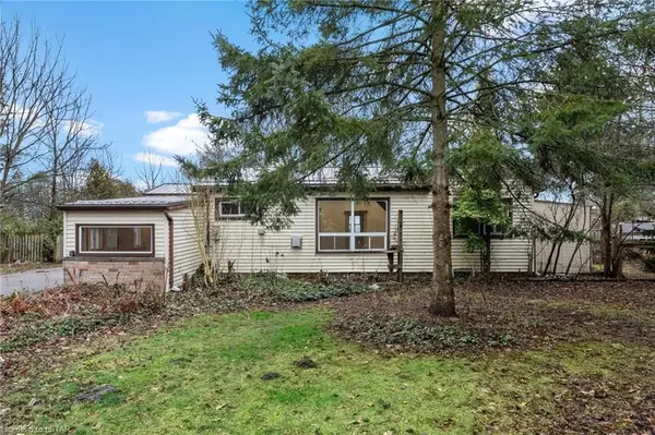 Norfolk County, ON N0J 1E0,1224 PLOWMANS Line