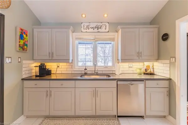 Bluewater, ON N0M 1N0,71816 SUNRIDGE CRES