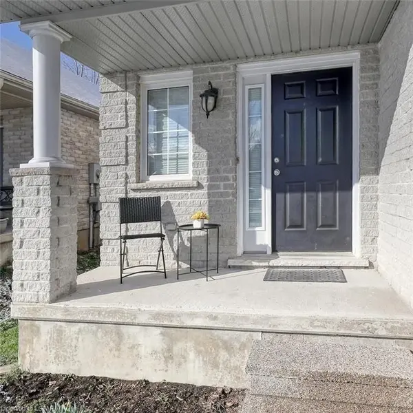 London North, ON N6G 5R6,1459 MICKLEBOROUGH DR