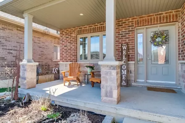 Norfolk County, ON N3Y 0C8,309 DONLY DR S