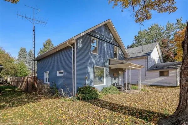 Chatham-kent, ON N0P 1C0,154 CHESTNUT ST