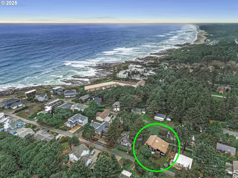 327 LEMWICK LN, Yachats, OR 97498