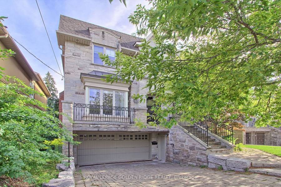 99 Bannockburn AVE, Toronto C04, ON M5M 2M9