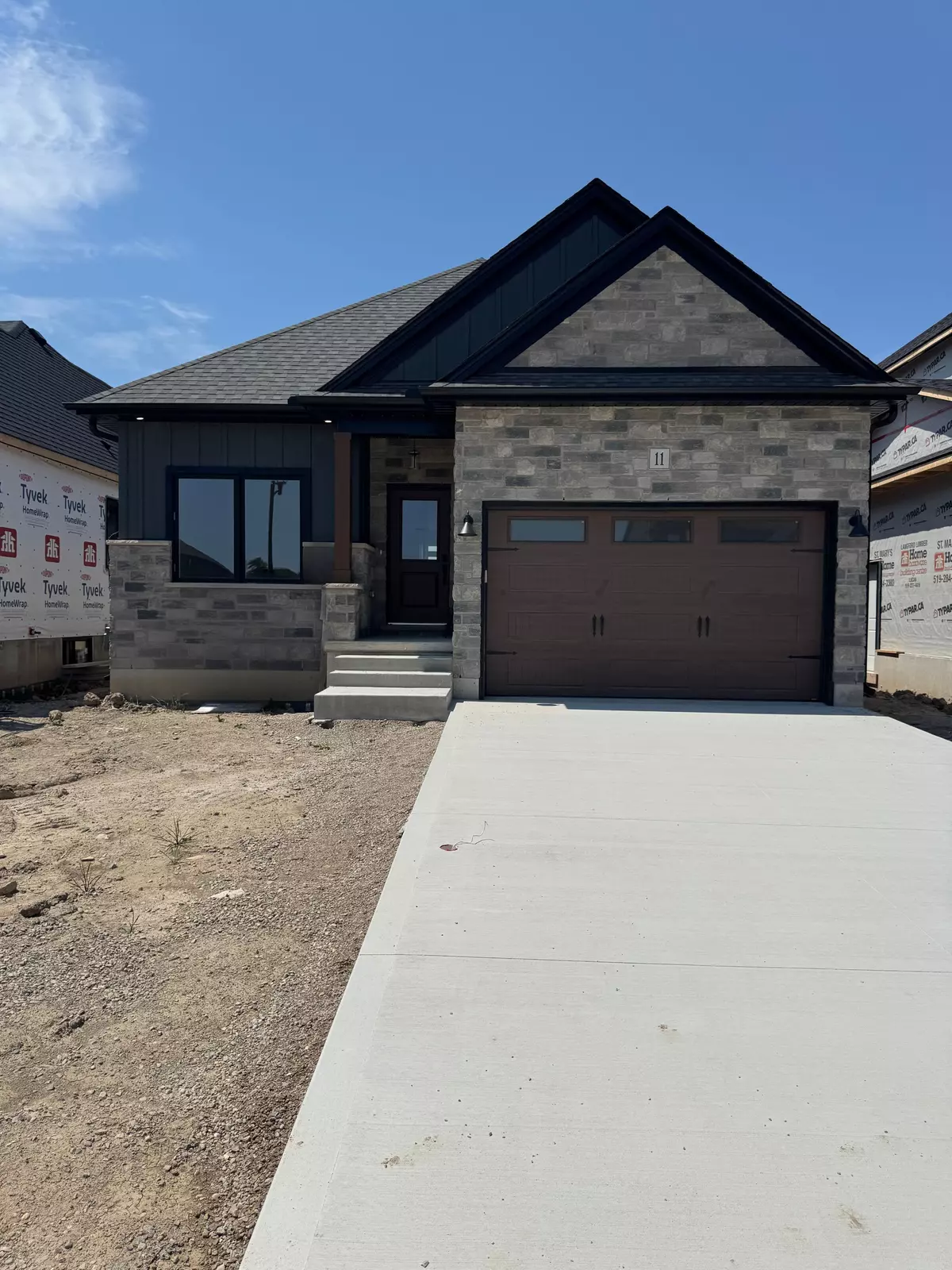 North Middlesex, ON N0M 1A0,11 Sheldabren ST