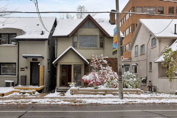 511 Davenport RD,  Toronto C02,  ON M4V 1B8