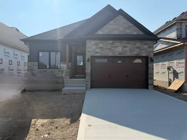 North Middlesex, ON N0M 1A0,11 Sheldabren ST