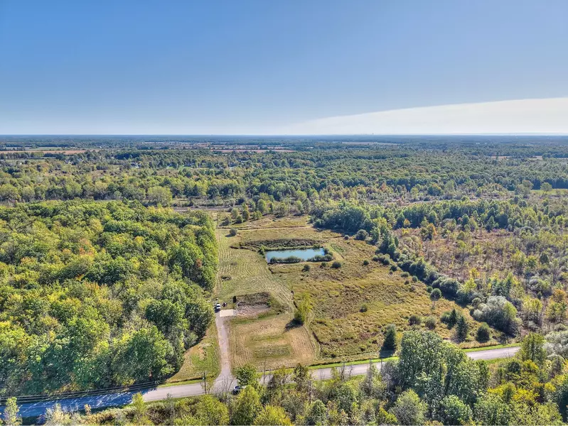 14440 Mckenney RD, Niagara Falls, ON L3B 5N7