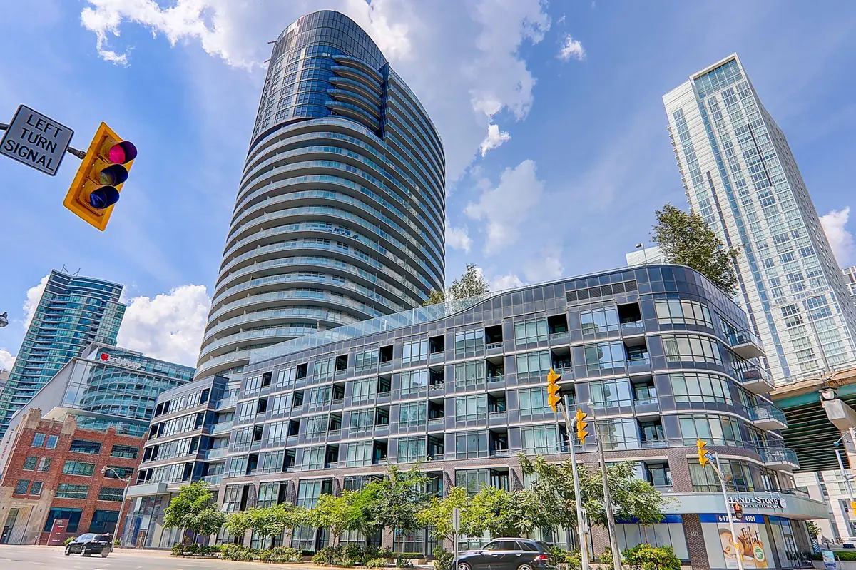 38 Dan Leckie WAY #1912, Toronto C01, ON M5V 2V6