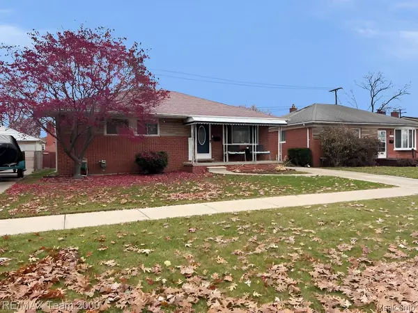 Eastpointe, MI 48021,19431 STEPHENS