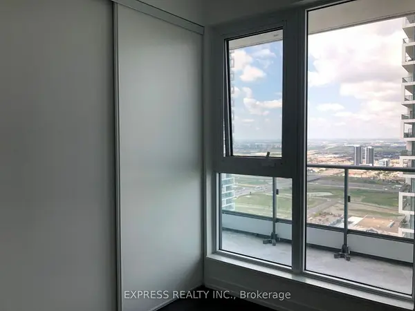 Vaughan, ON L4K 0J7,950 Portage Pkwy #4911