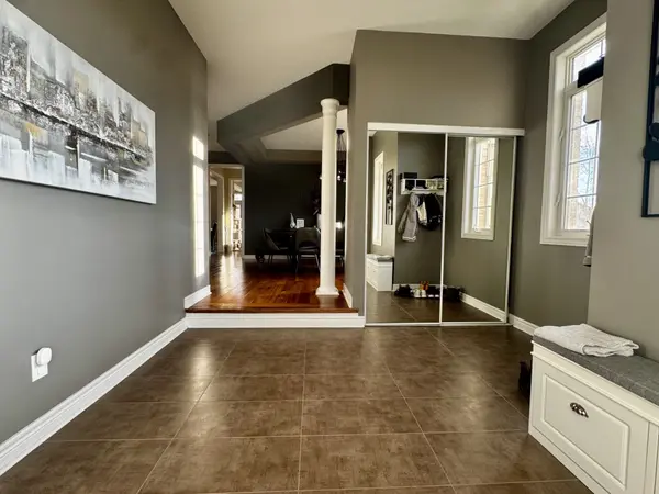 New Tecumseth, ON L9R 0M5,39 Mason DR