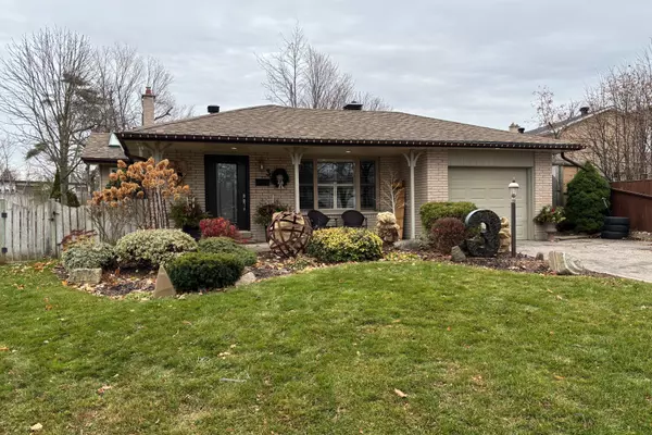 Barrie, ON L4M 4E6,3 Marwendy DR