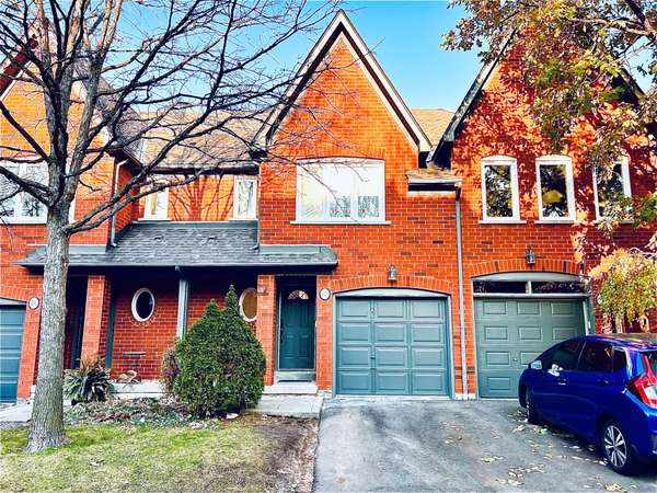 1084 Queen ST W #32B, Mississauga, ON L5H 4K4