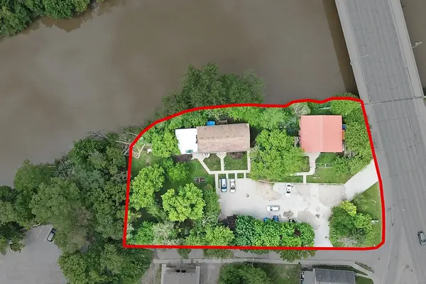 1 High ST, London South, ON N6C 4J5