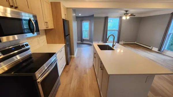 1 High ST, London South, ON N6C 4J5