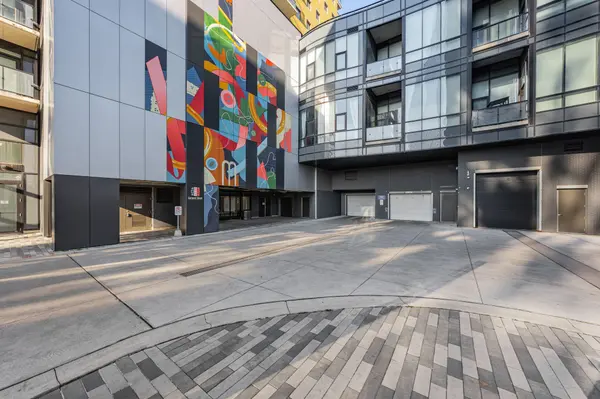 Kitchener, ON N2G 0C8,104 Garment ST #902