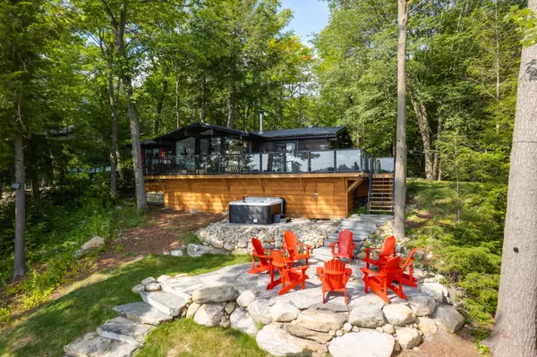 334 STEWART LAKE RD,  Georgian Bay,  ON P0C 1H0