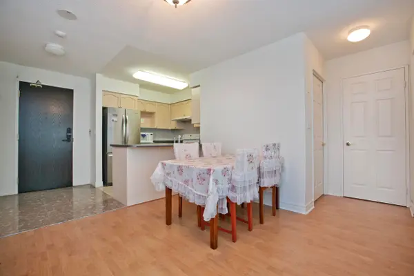 23 Hollywood AVE #1506, Toronto C14, ON M2N 7L8