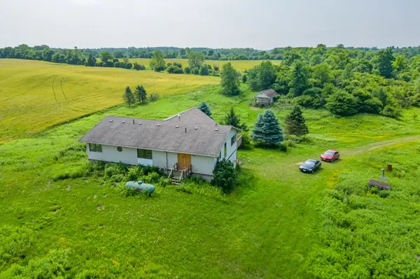 Southwest Middlesex, ON N0N 1A0,25090 Dundonald RD