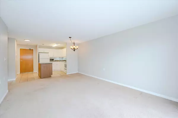 Guelph, ON N1H 8M6,685 Woolwich ST #307