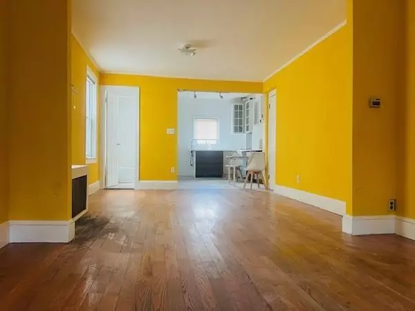 Queens, NY 11417,132-20 82nd ST