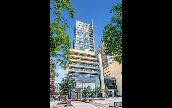 36 Lisgar ST #712E, Toronto C01, ON M6J 0C7