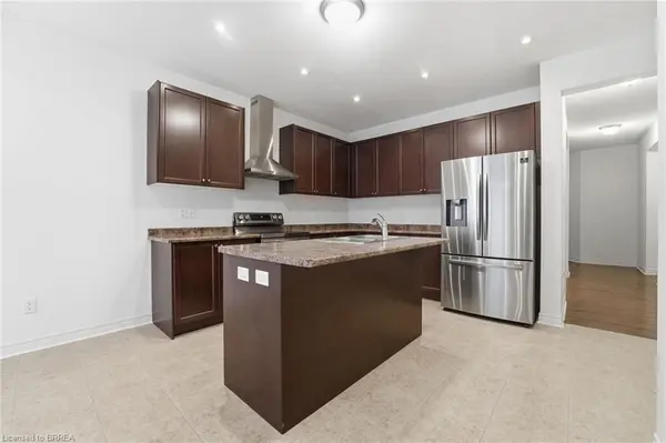 Brant, ON N3L 0G8,106 Barlow PL