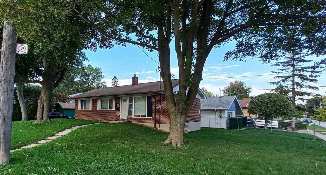 2 Botany Hill RD #Bsmt, Toronto E09, ON M1G 3K2