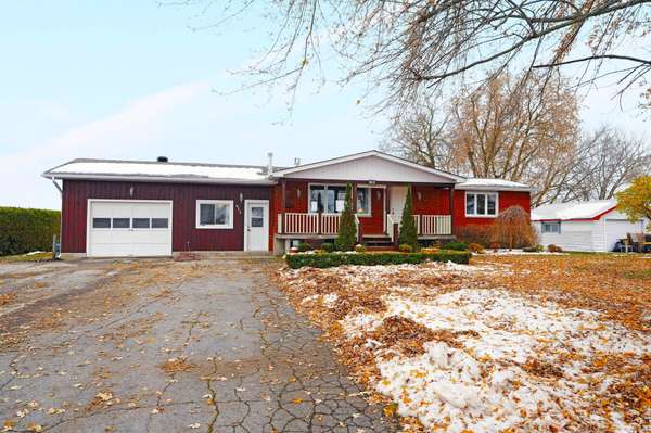 611 & 613 St Isidore ST,  The Nation,  ON K0A 1M0