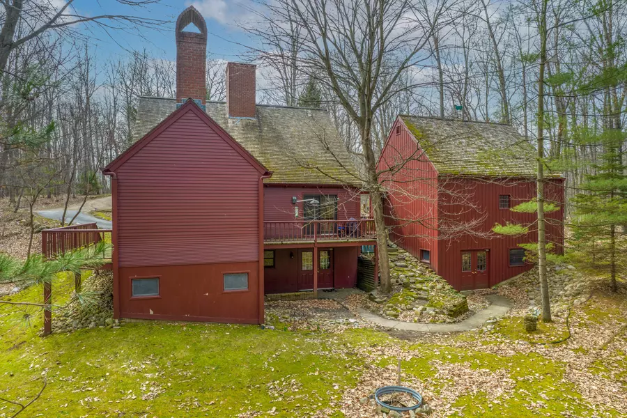 11180 Rambling Way, Canadian Lakes, MI 49346