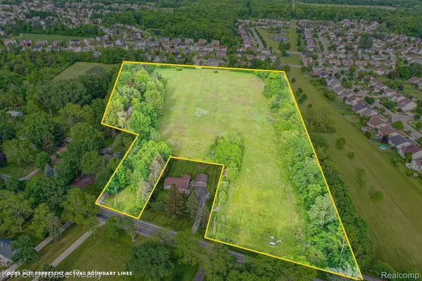 6387 WHITTAKER RD, Ypsilanti, MI 48197