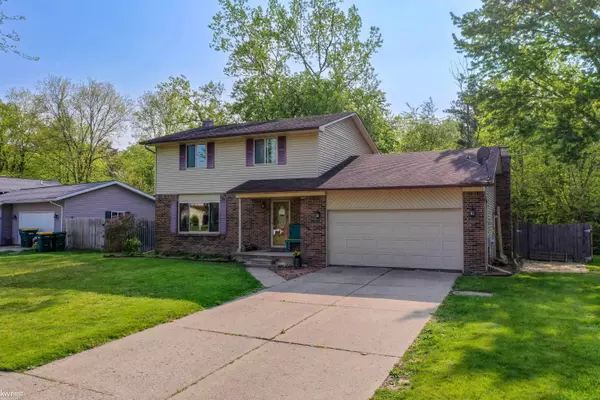 Flushing, MI 48433,619 Fairfield Dr