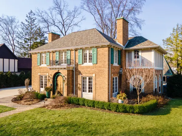 551 Belvedere DR SE, East Grand Rapids, MI 49506