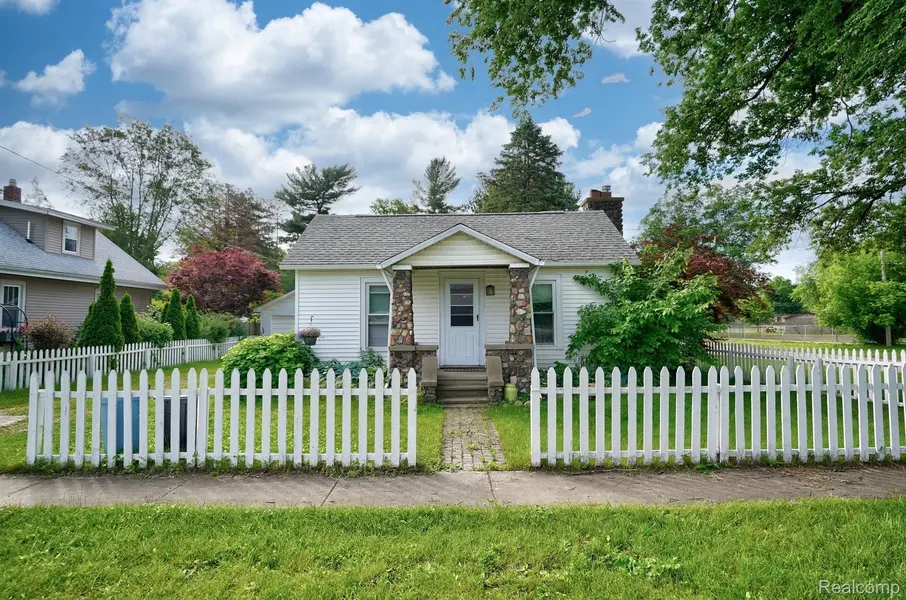 4793 WATER ST, MI 48421