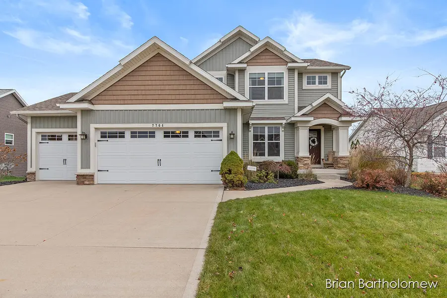 7764 Copper Corner DR, Caledonia, MI 49316