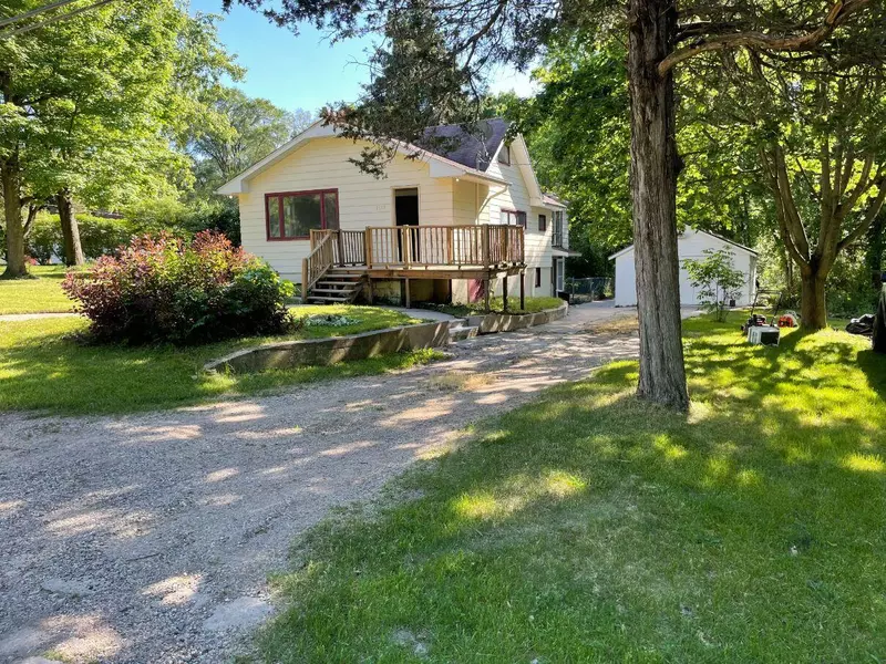 2139 Steger AVE, Kalamazoo, MI 49048