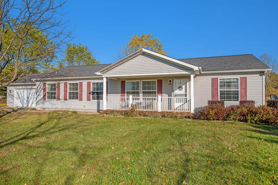 19605 36th ST, Gobles, MI 49055