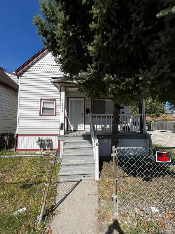 6644 MERCIER ST, MI 48210
