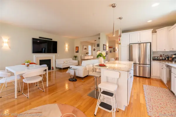 Royal Oak, MI 48067,609 N ALEXANDER AVE